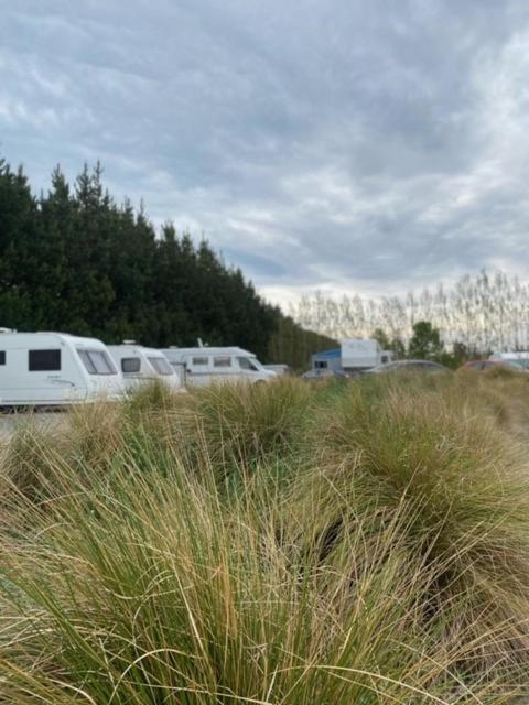 Ashburton Holiday Park Экстерьер фото