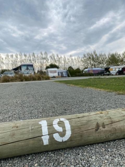Ashburton Holiday Park Экстерьер фото