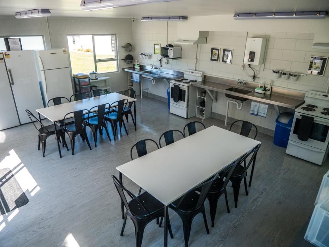 Ashburton Holiday Park Экстерьер фото